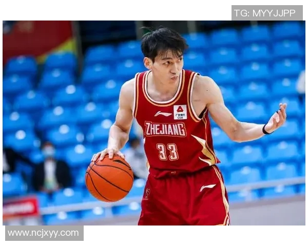 北京与新疆的激烈对决在2月15日展开精彩角逐，期待精彩瞬间与精彩表现